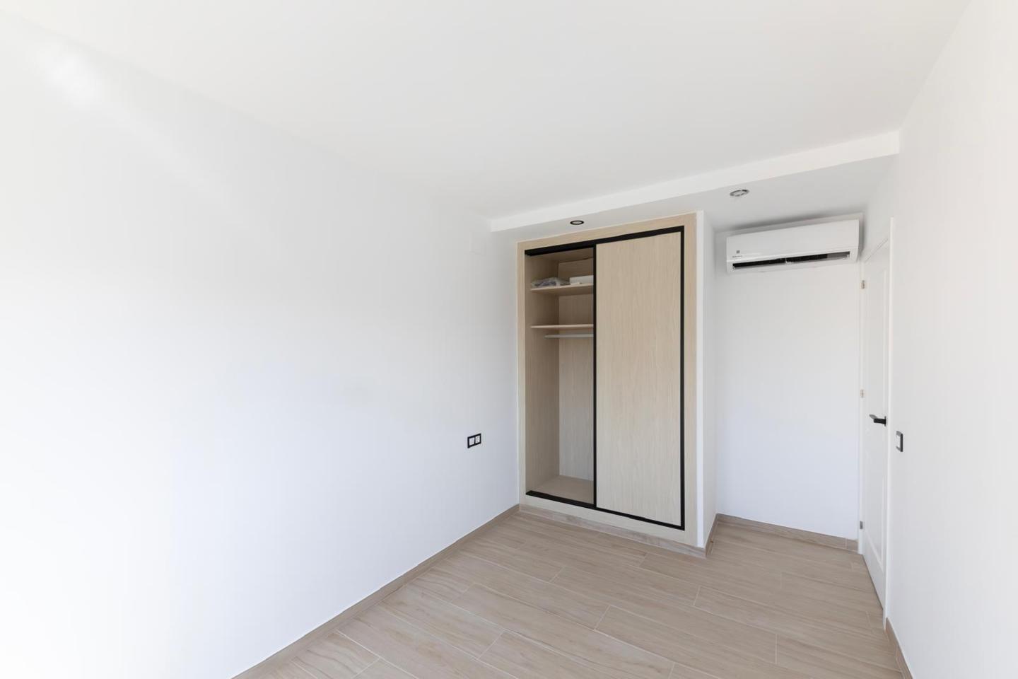 3 Bed, 2 Bath, HouseFor Sale, Empuriabrava, Girona, 17487