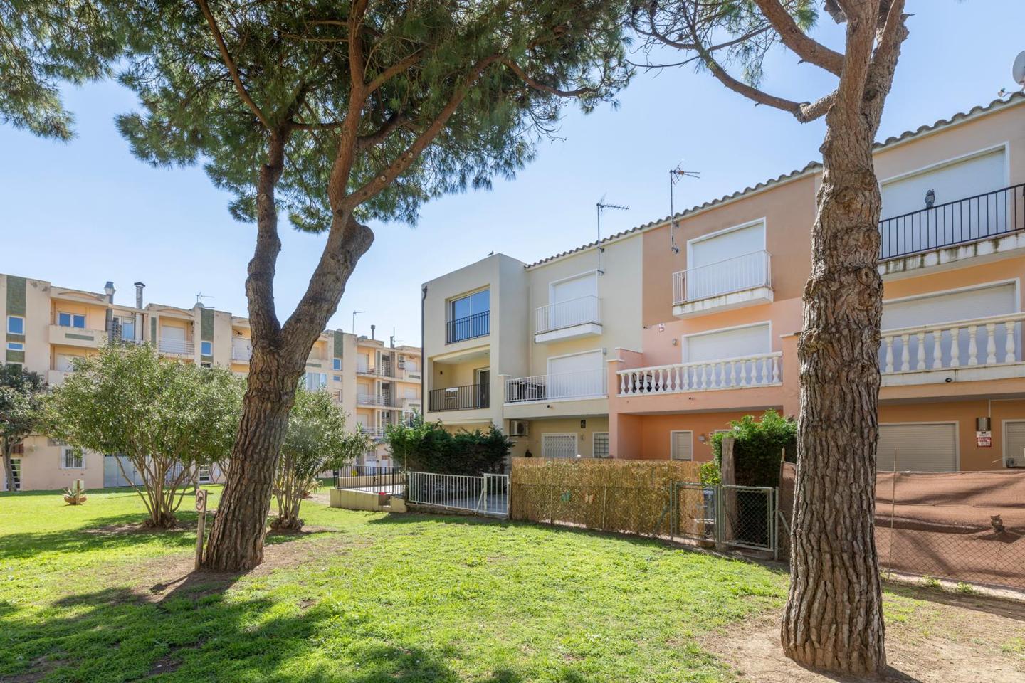 3 Bed, 2 Bath, HouseFor Sale, Empuriabrava, Girona, 17487