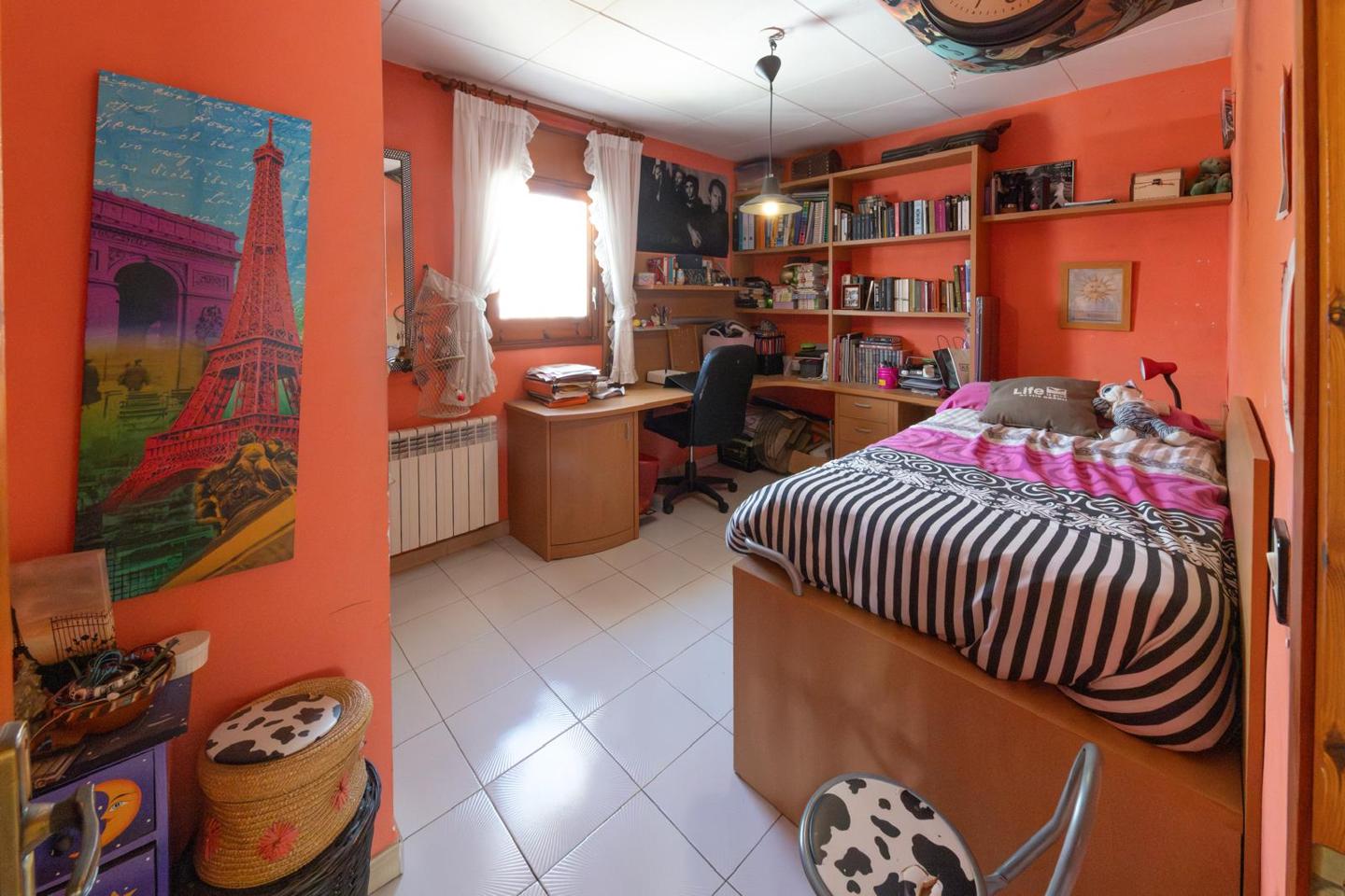 5 Bed, 2 Bath, HouseFor Sale, Empuriabrava, Girona, 17487