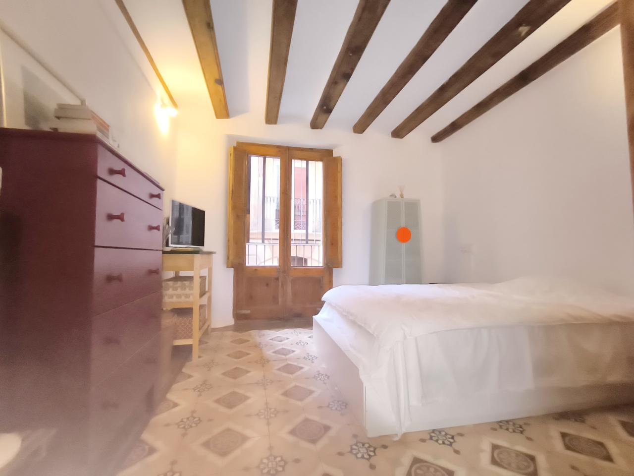 4 Bed, 4 Bath, ApartmentFor Sale, Barcelona, Barcelona, 08001