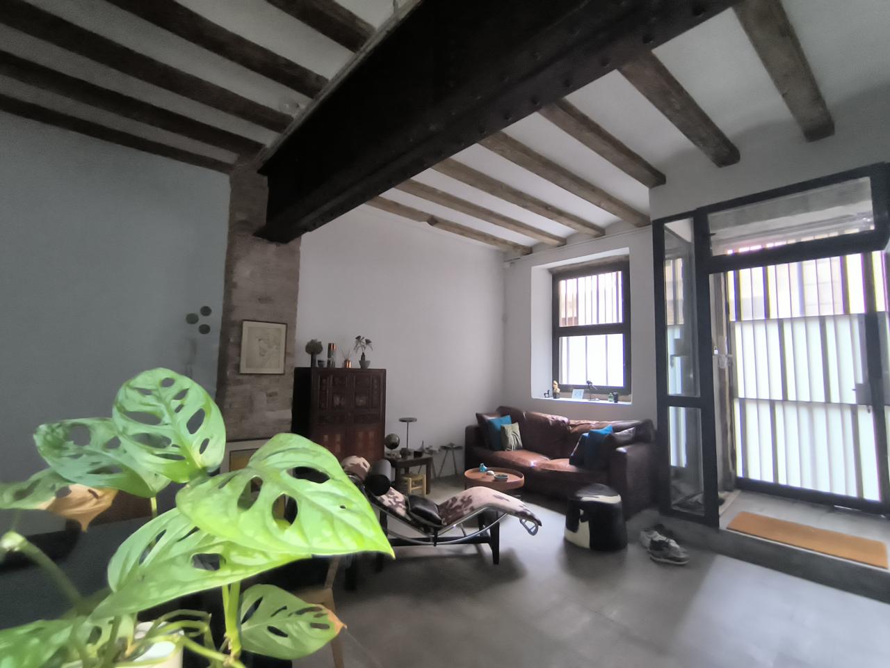 4 Bed, 4 Bath, ApartmentFor Sale, Barcelona, Barcelona, 08001