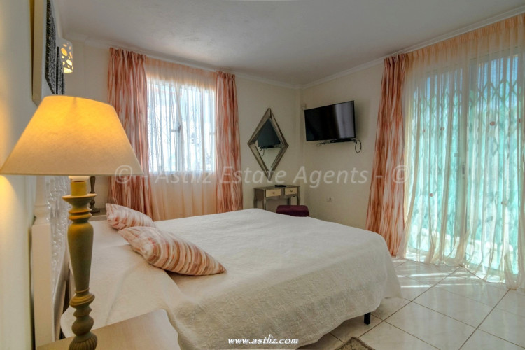 5 Bed, 4 Bath, HouseFor Sale, Callao Salvaje, Callao Salvaje