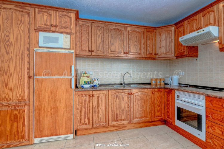 5 Bed, 4 Bath, HouseFor Sale, Callao Salvaje, Callao Salvaje