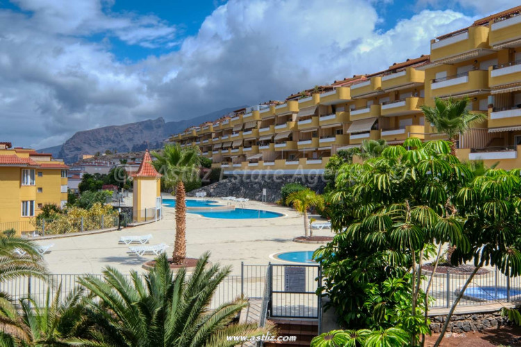 3 Bed, 2 Bath, ApartmentFor Sale, Urb Playa de la Arena, Playa De La Arena
