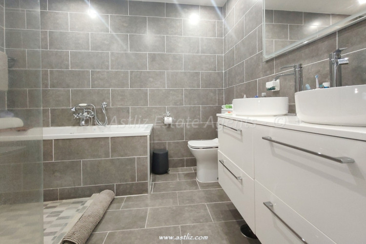 4 Bed, 3 Bath, HouseFor Sale, Los Menores, Los Menores