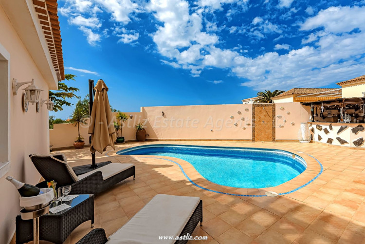 3 Bed, 3 Bath, HouseFor Sale, Callao Salvaje, Callao Salvaje