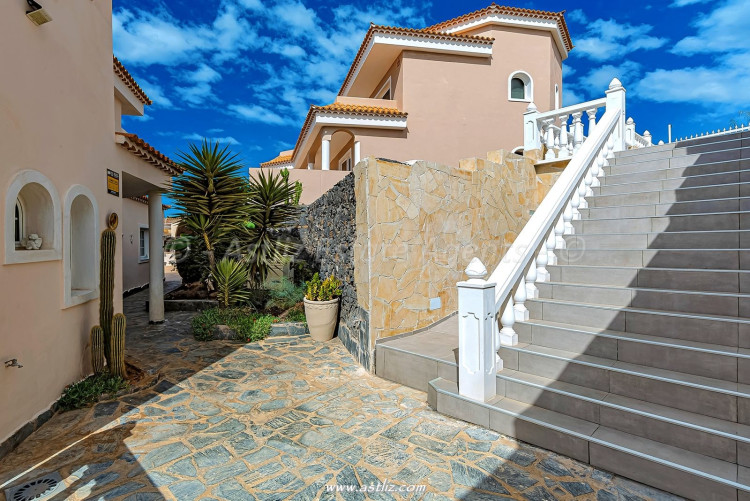 3 Bed, 3 Bath, HouseFor Sale, Callao Salvaje, Callao Salvaje