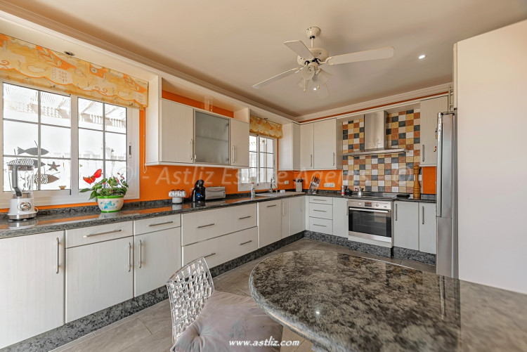 3 Bed, 3 Bath, HouseFor Sale, Callao Salvaje, Callao Salvaje