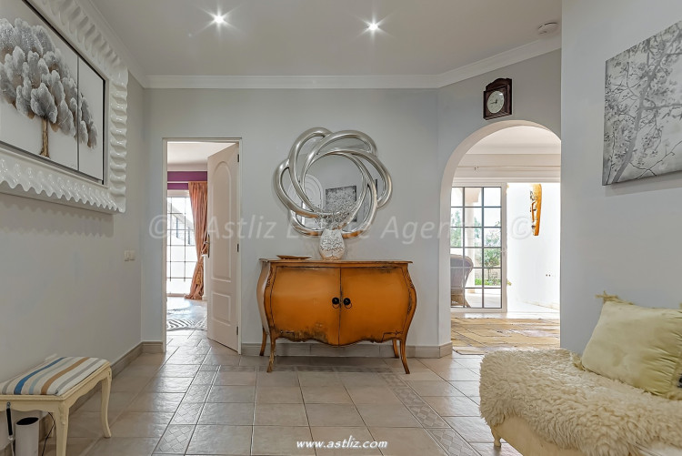 3 Bed, 3 Bath, HouseFor Sale, Callao Salvaje, Callao Salvaje