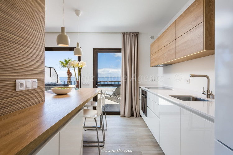 2 Bed, 2 Bath, ApartmentFor Sale, Cornisa, Acantilados de Los Gigantes