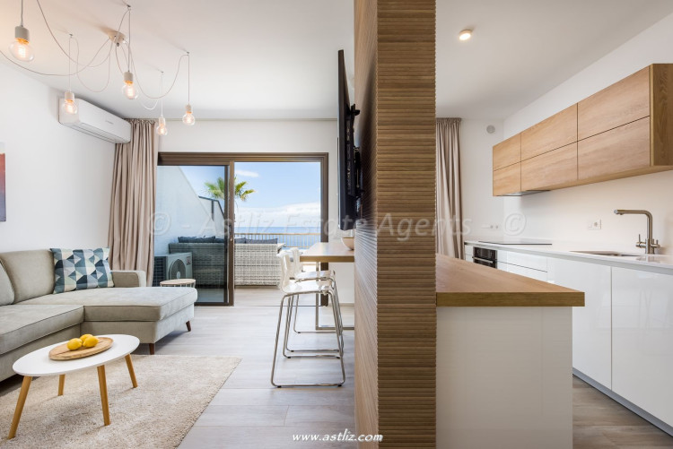 2 Bed, 2 Bath, ApartmentFor Sale, Cornisa, Acantilados de Los Gigantes