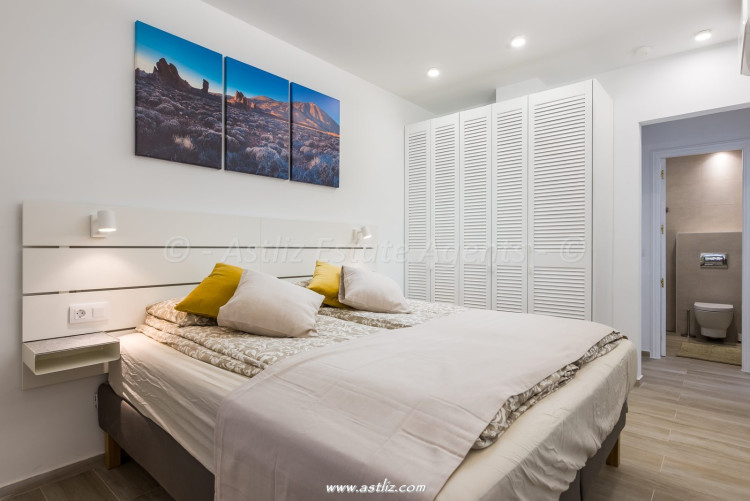 2 Bed, 2 Bath, ApartmentFor Sale, Cornisa, Acantilados de Los Gigantes