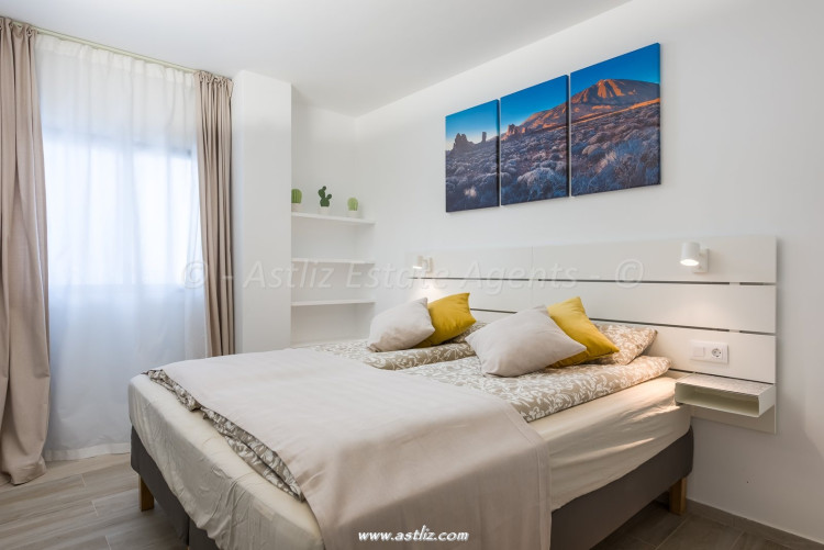 2 Bed, 2 Bath, ApartmentFor Sale, Cornisa, Acantilados de Los Gigantes