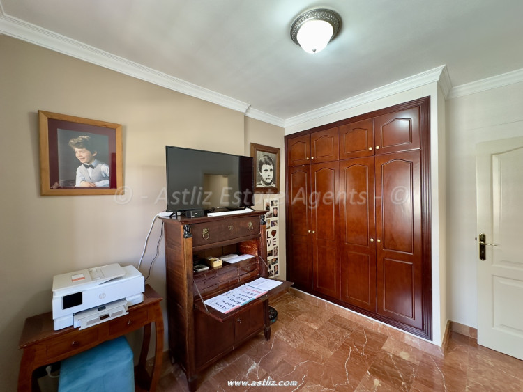 4 Bed, 3 Bath, HouseFor Sale, El Galeon, Adeje