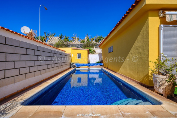 3 Bed, 2 Bath, HouseFor Sale, Sueño Azul, Callao Salvaje