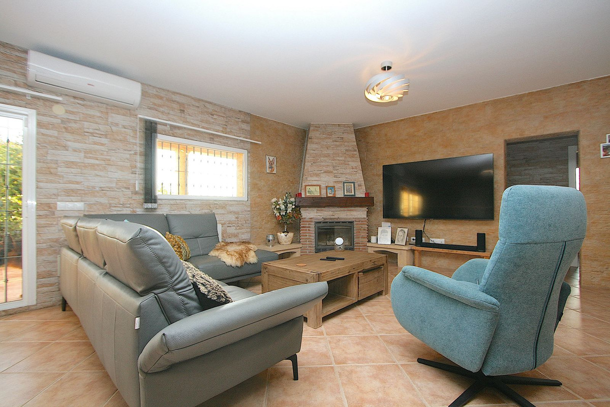 8 Bed, 5 Bath, HouseFor Sale, Alhaurin el Grande, Malaga