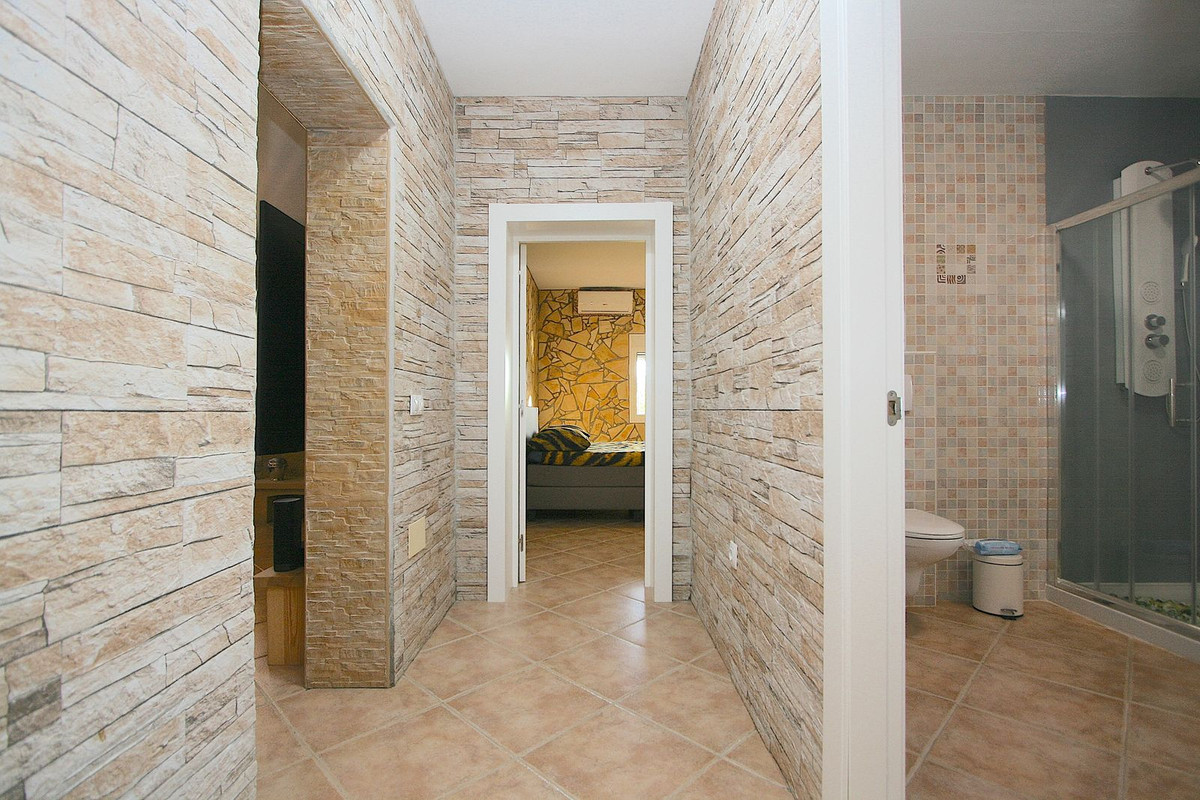 8 Bed, 5 Bath, HouseFor Sale, Alhaurin el Grande, Malaga