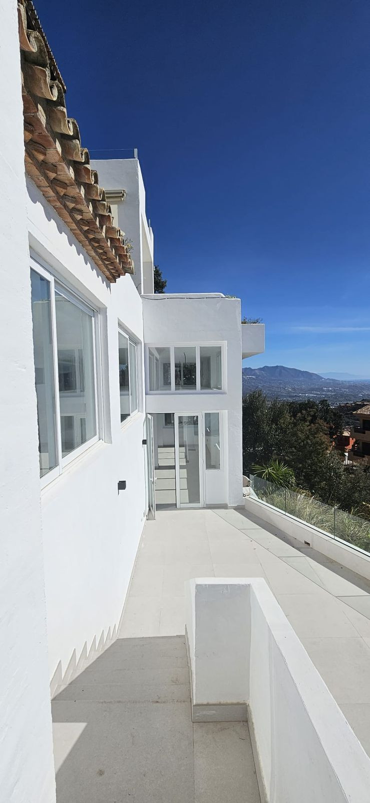 3 Bed, 3 Bath, ApartmentFor Sale, La Mairena, Malaga