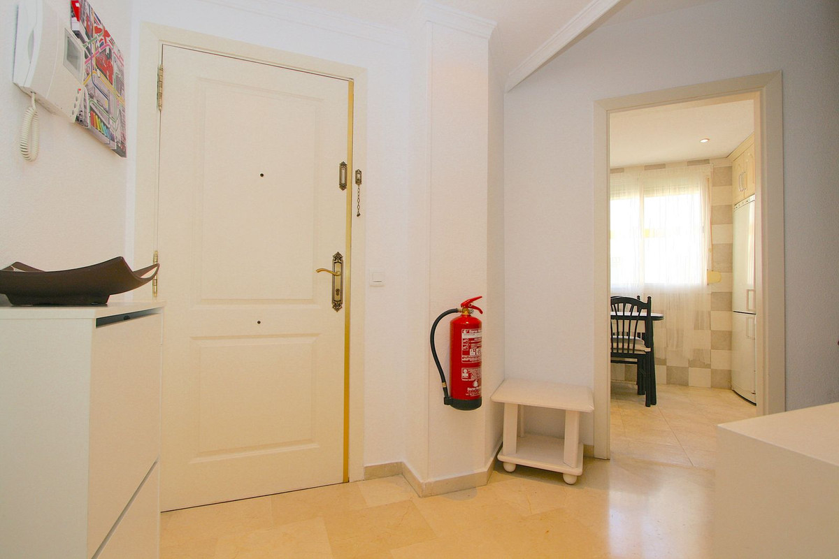 4 Bed, 2 Bath, ApartmentFor Sale, Fuengirola, Malaga