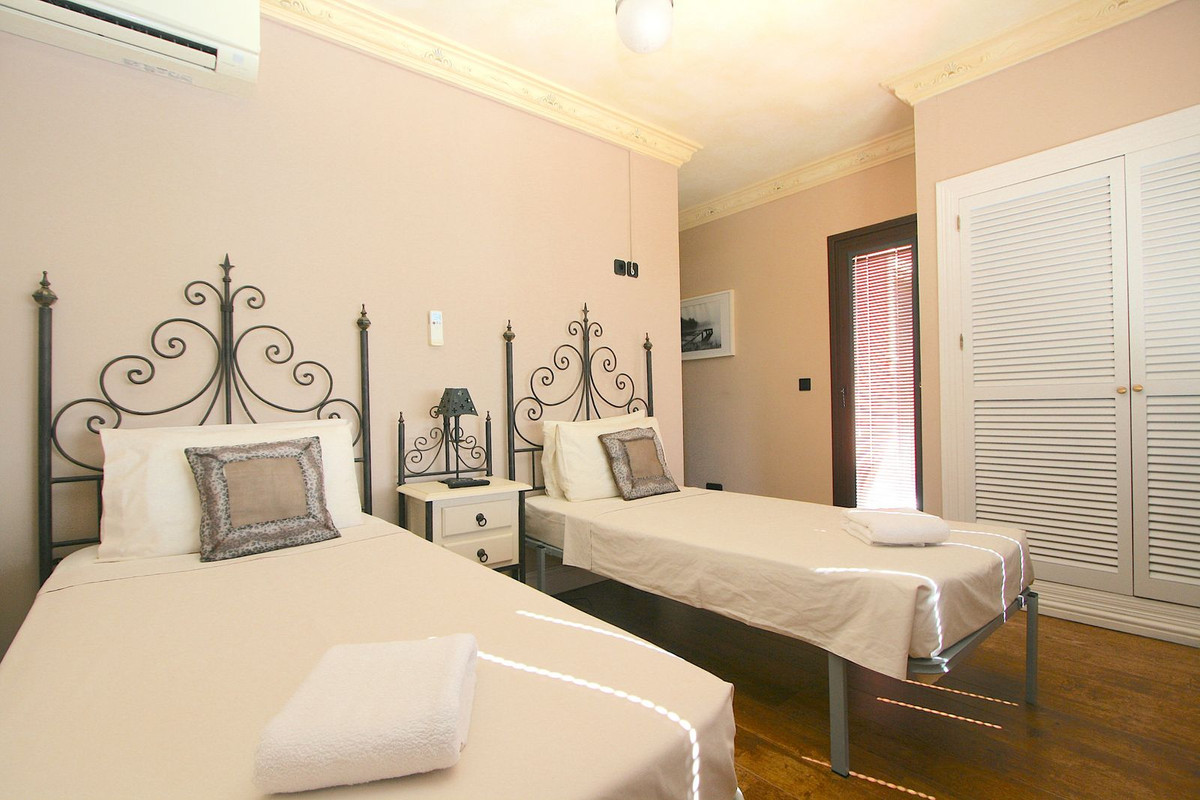 7 Bed, 6 Bath, HouseFor Sale, Benalmadena Costa, Malaga