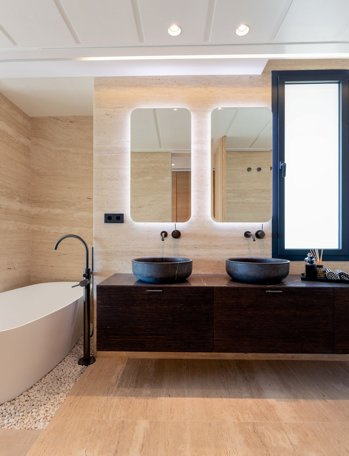 3 Bed, 3 Bath, HouseFor Sale, Estepona, Malaga