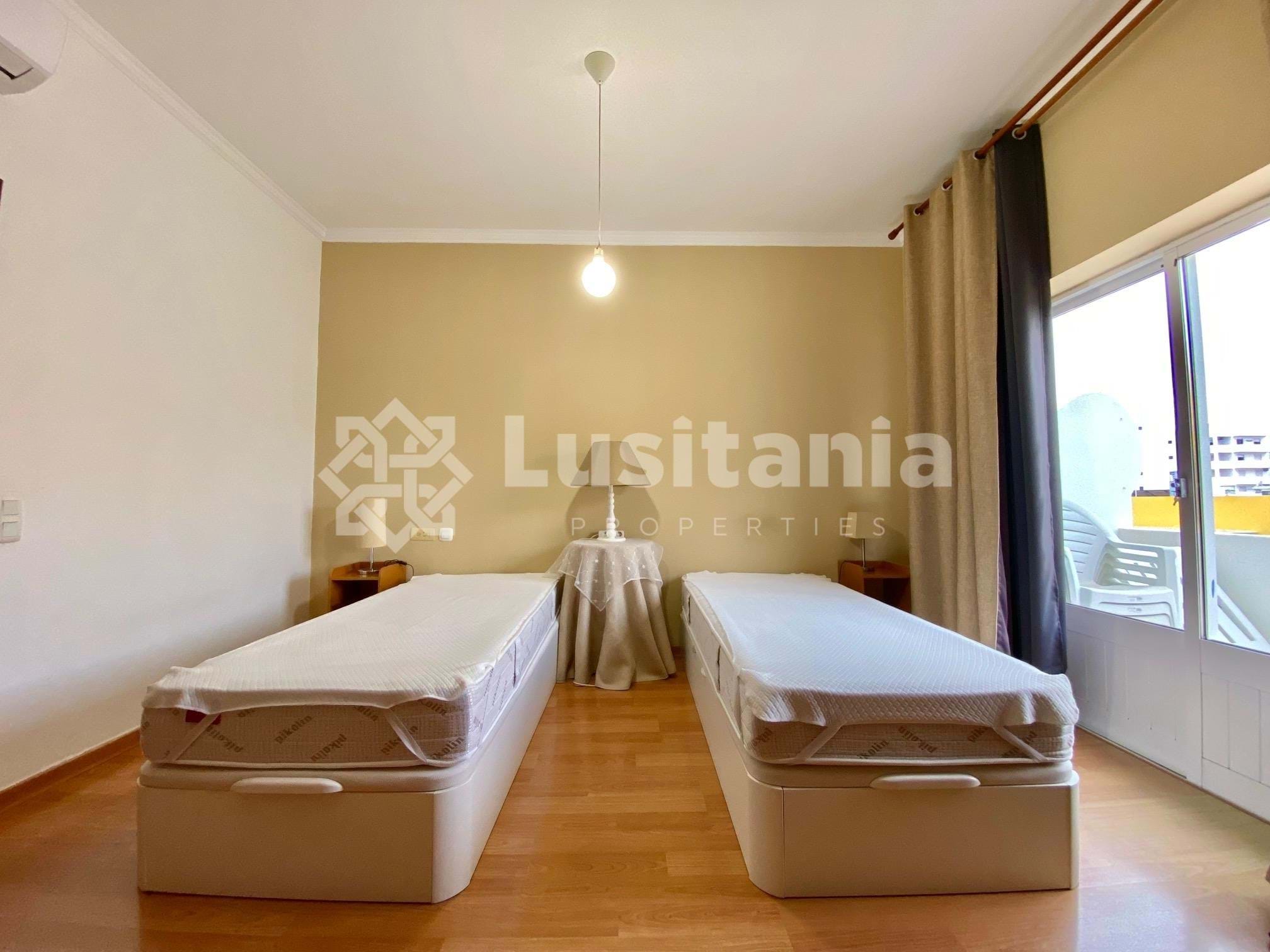 2 Bed, 2 Bath, ApartmentFor Sale, Quarteira, Loulé, Faro, 8125-507