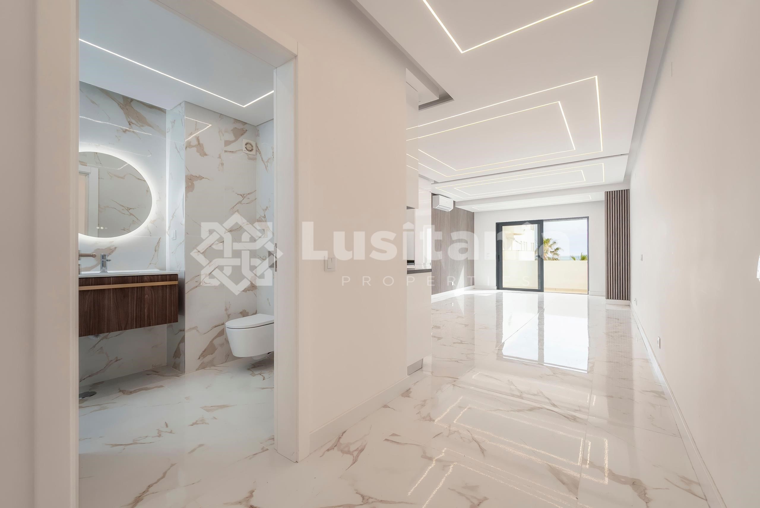 2 Bed, 2 Bath, ApartmentFor Sale, Quarteira, Loulé, Faro, 8125-159