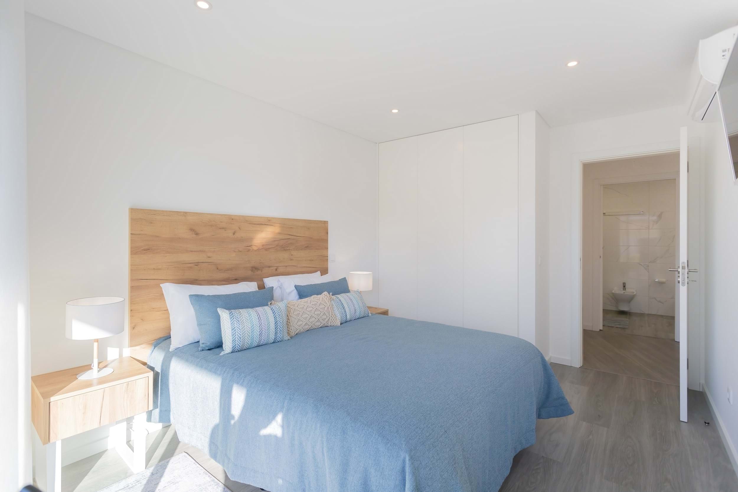 2 Bed, 2 Bath, ApartmentFor Sale, São Martinho do Porto, Leiria, 2460-666