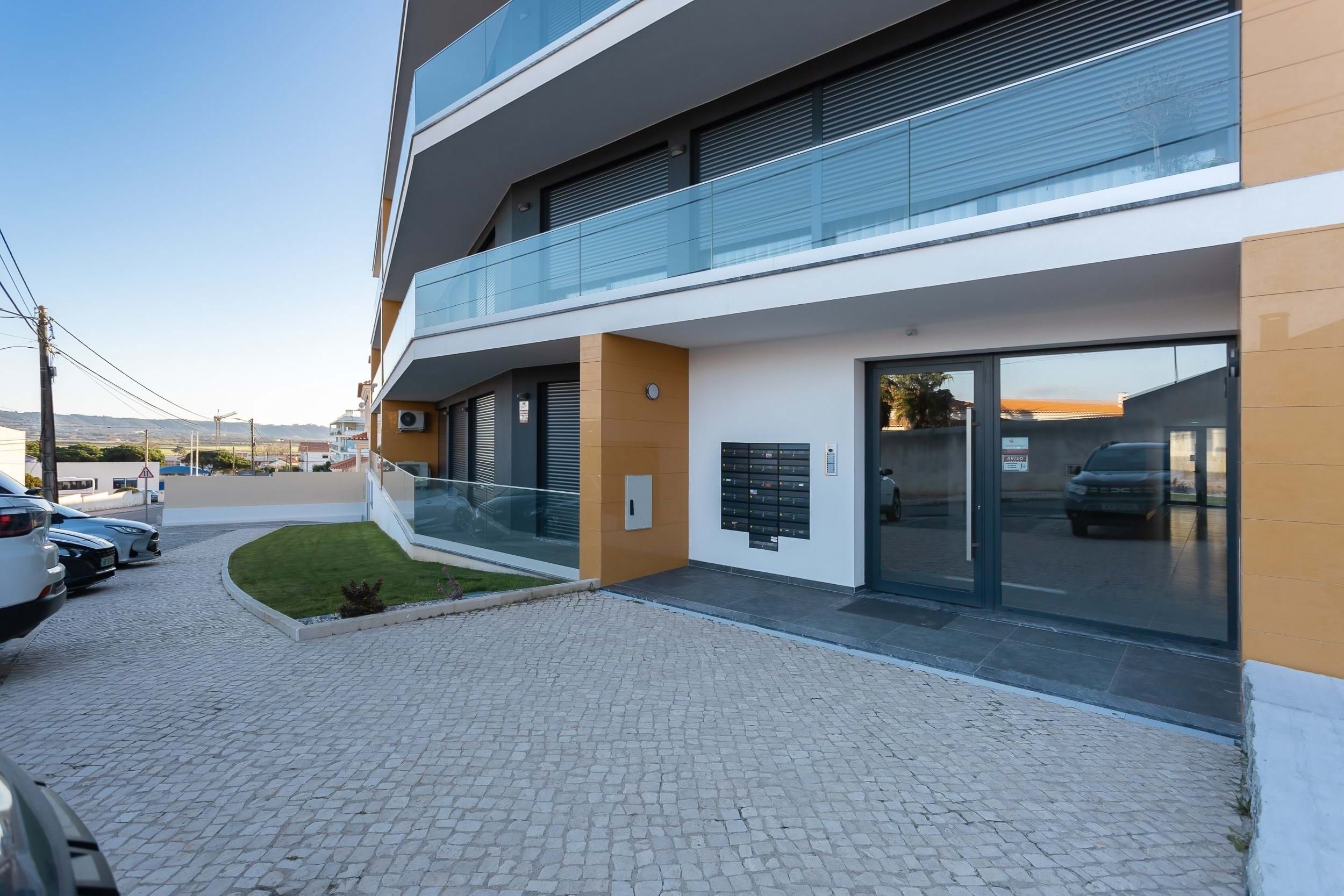 2 Bed, 2 Bath, ApartmentFor Sale, São Martinho do Porto, Leiria, 2460-666