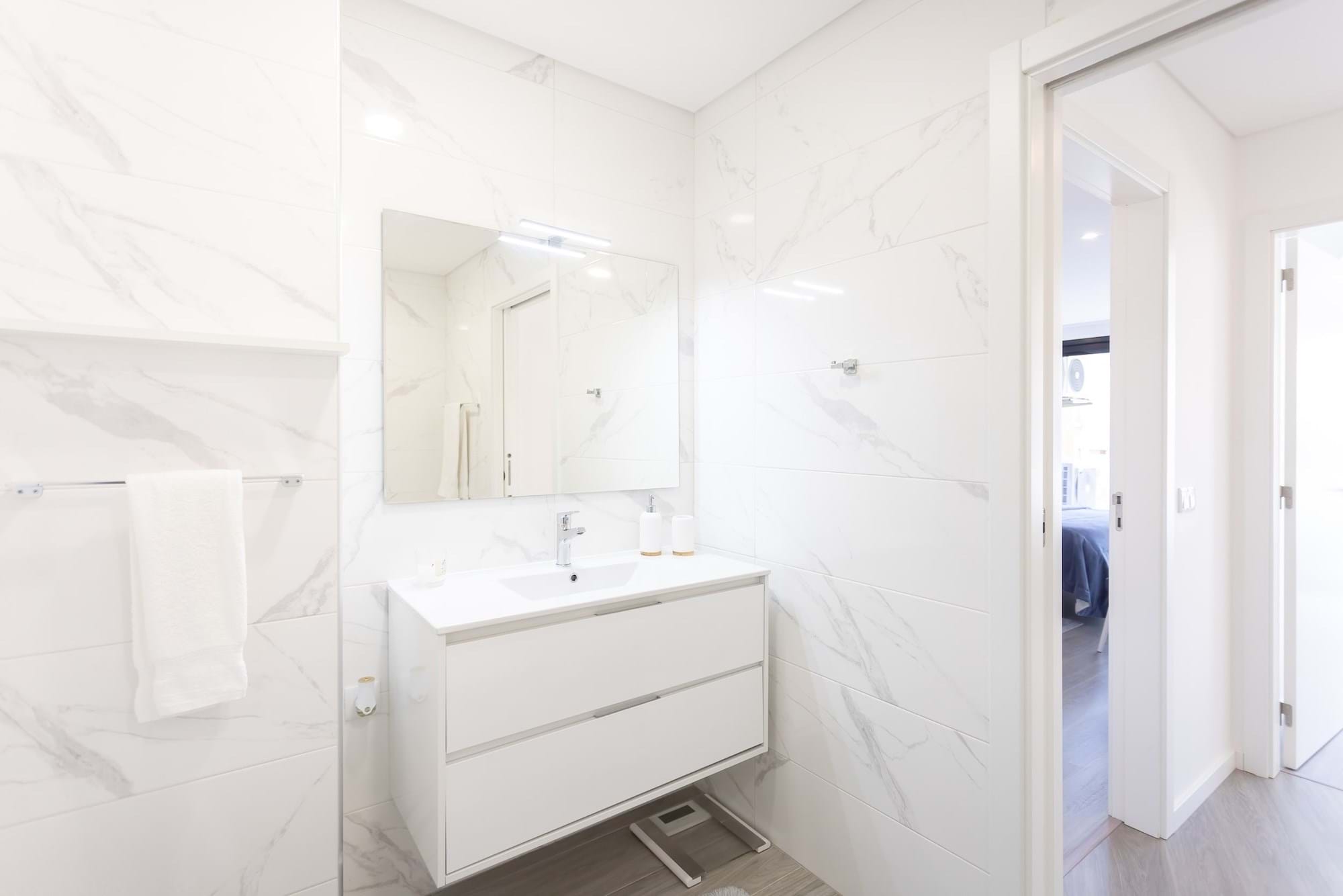 2 Bed, 2 Bath, ApartmentFor Sale, São Martinho do Porto, Leiria, 2460-666