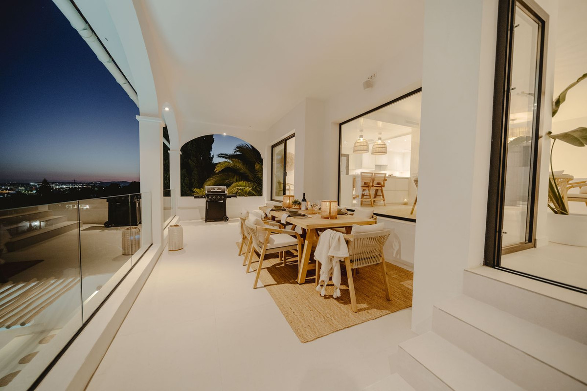 5 Bed, 5 Bath, HouseFor Sale, Benalmadena Costa, Malaga