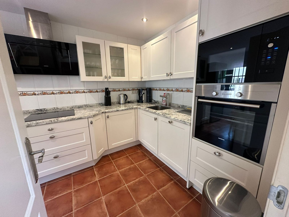 3 Bed, 3 Bath, HouseFor Sale, Miraflores, Malaga