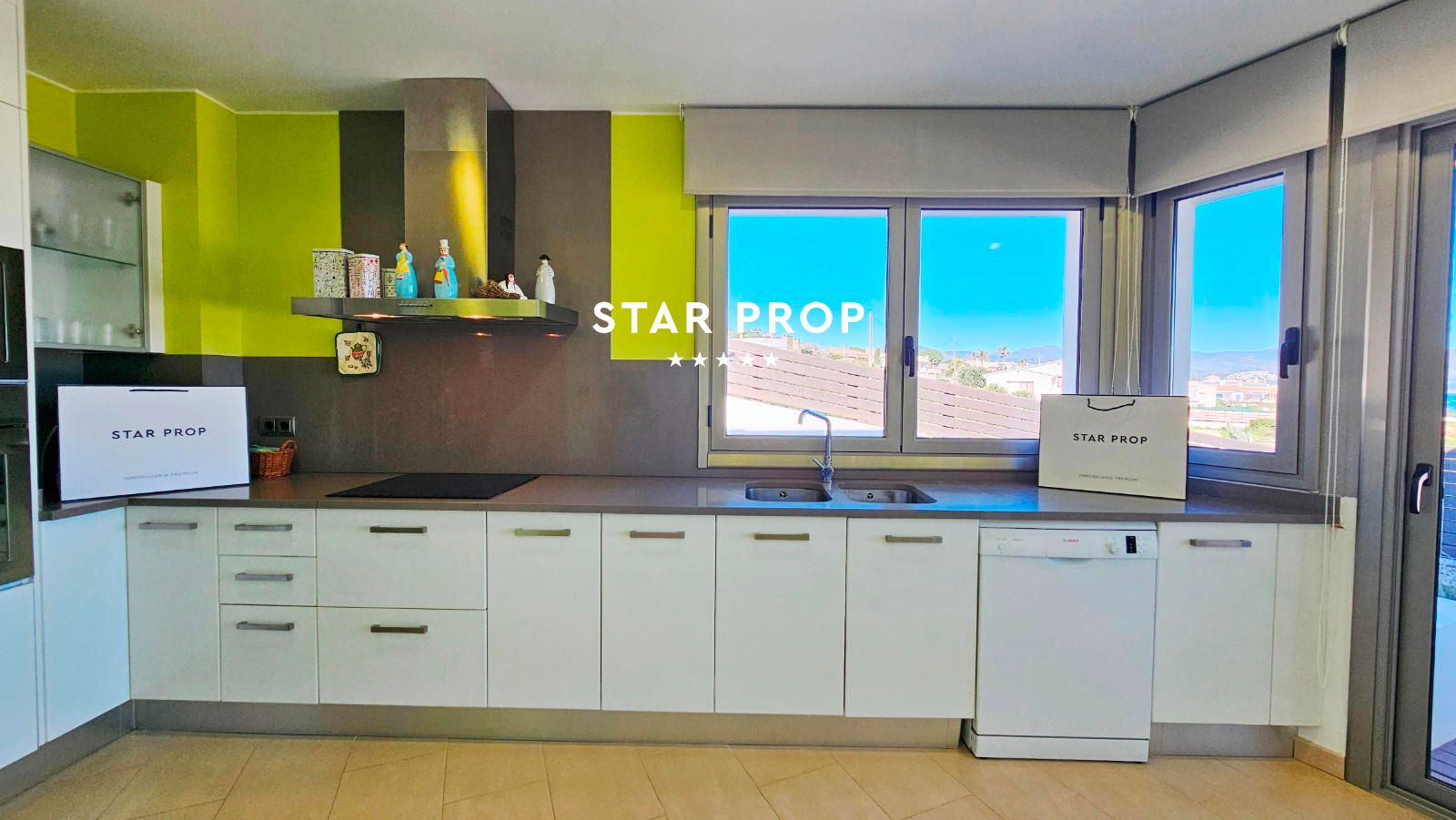 4 Bed, 3 Bath, HouseFor Sale, El Port de la Selva, Girona 4 Bed, 3 Bath, HouseFor Sale, El Port de la Selva, Girona