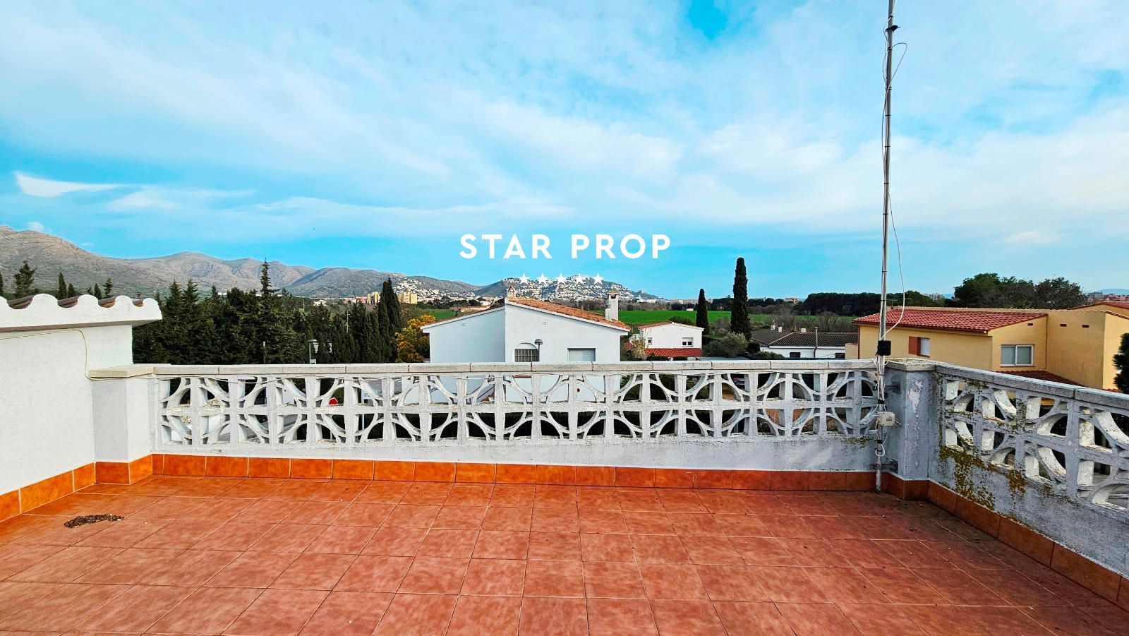 4 Bed, 3 Bath, HouseFor Sale, Roses, Girona 4 Bed, 3 Bath, HouseFor Sale, Roses, Girona