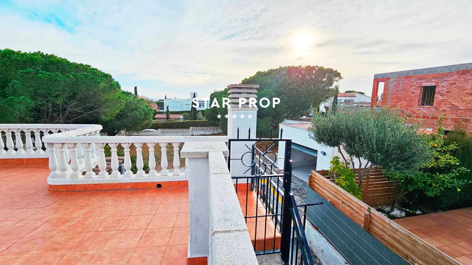 4 Bed, 3 Bath, HouseFor Sale, Roses, Girona 4 Bed, 3 Bath, HouseFor Sale, Roses, Girona