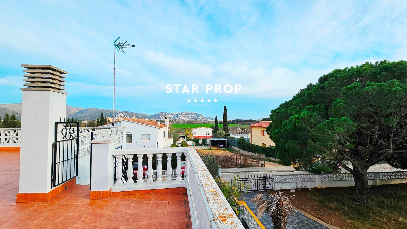 4 Bed, 3 Bath, HouseFor Sale, Roses, Girona 4 Bed, 3 Bath, HouseFor Sale, Roses, Girona