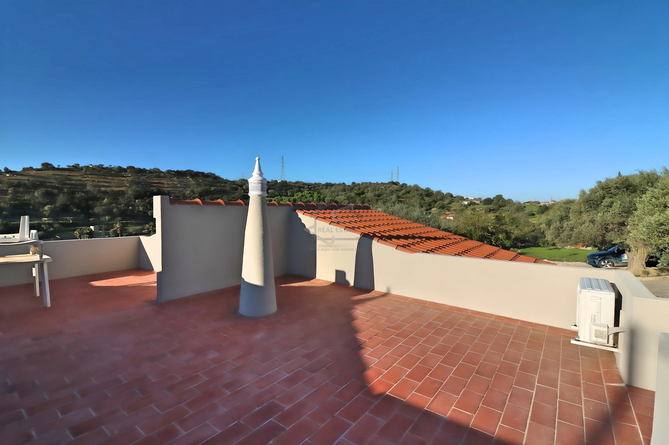 3 Bed, 2 Bath, HouseFor Sale, Faro, Faro, 8005-417