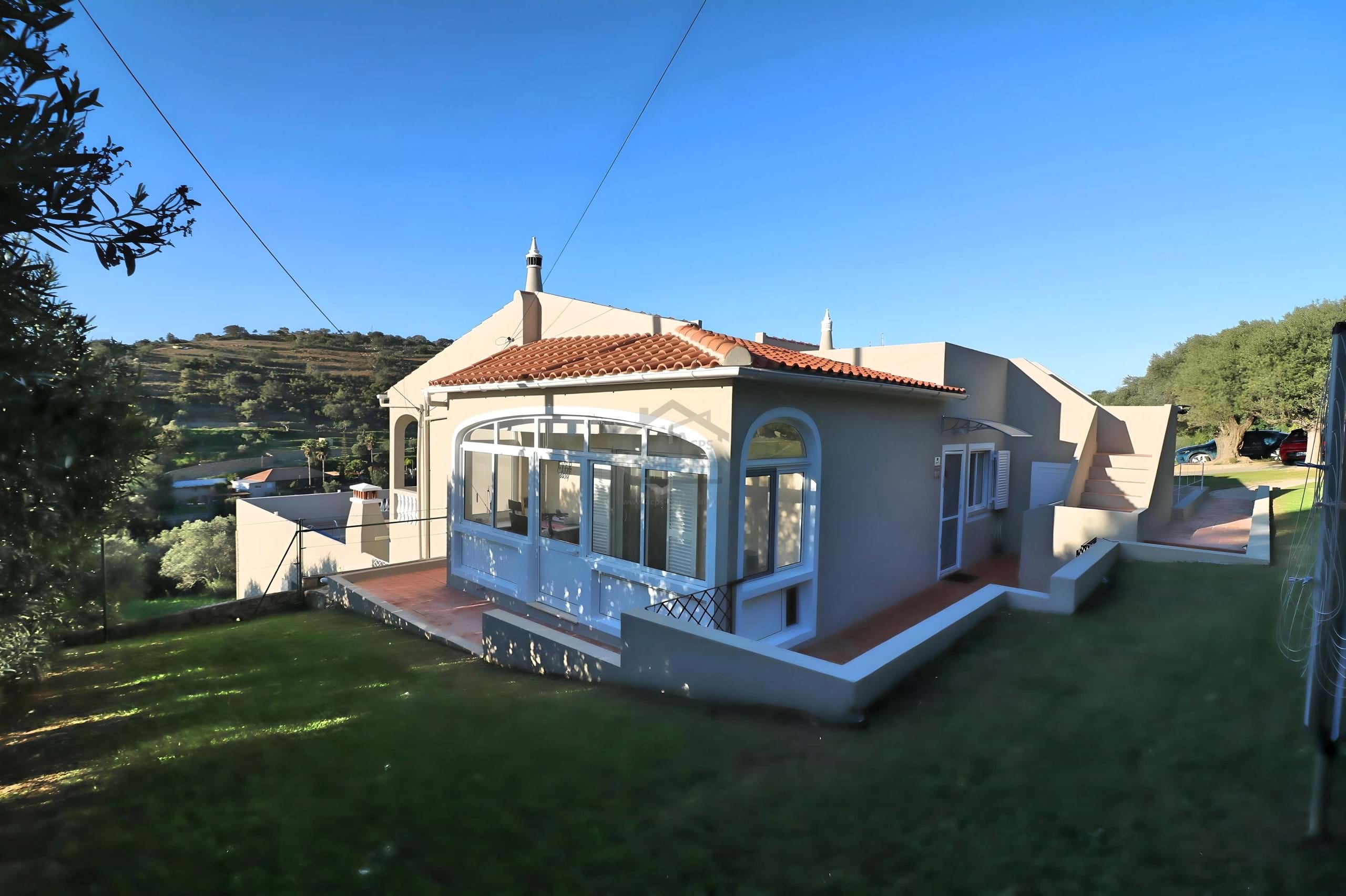 3 Bed, 2 Bath, HouseFor Sale, Faro, Faro, 8005-417