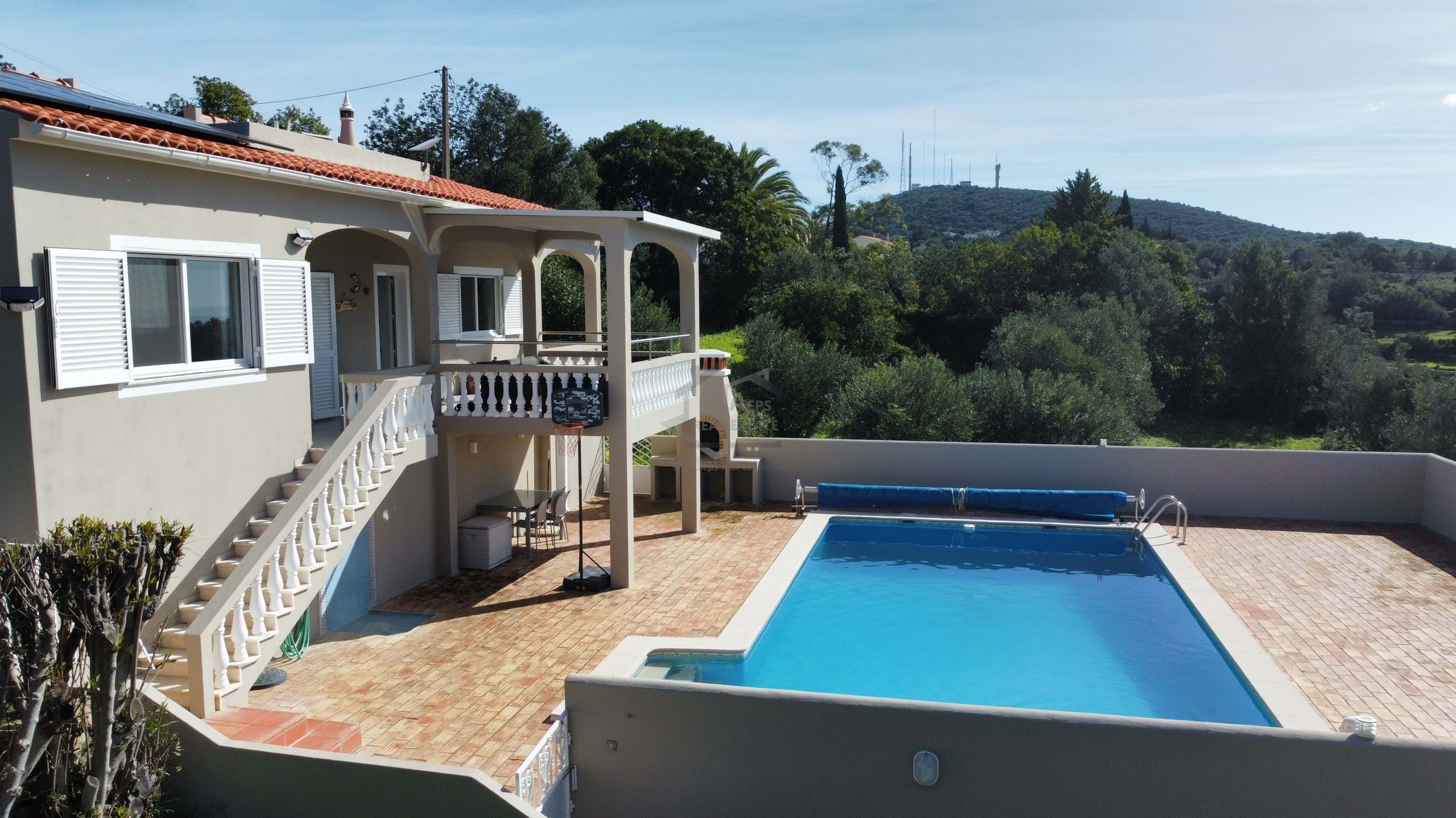 3 Bed, 2 Bath, HouseFor Sale, Faro, Faro, 8005-417