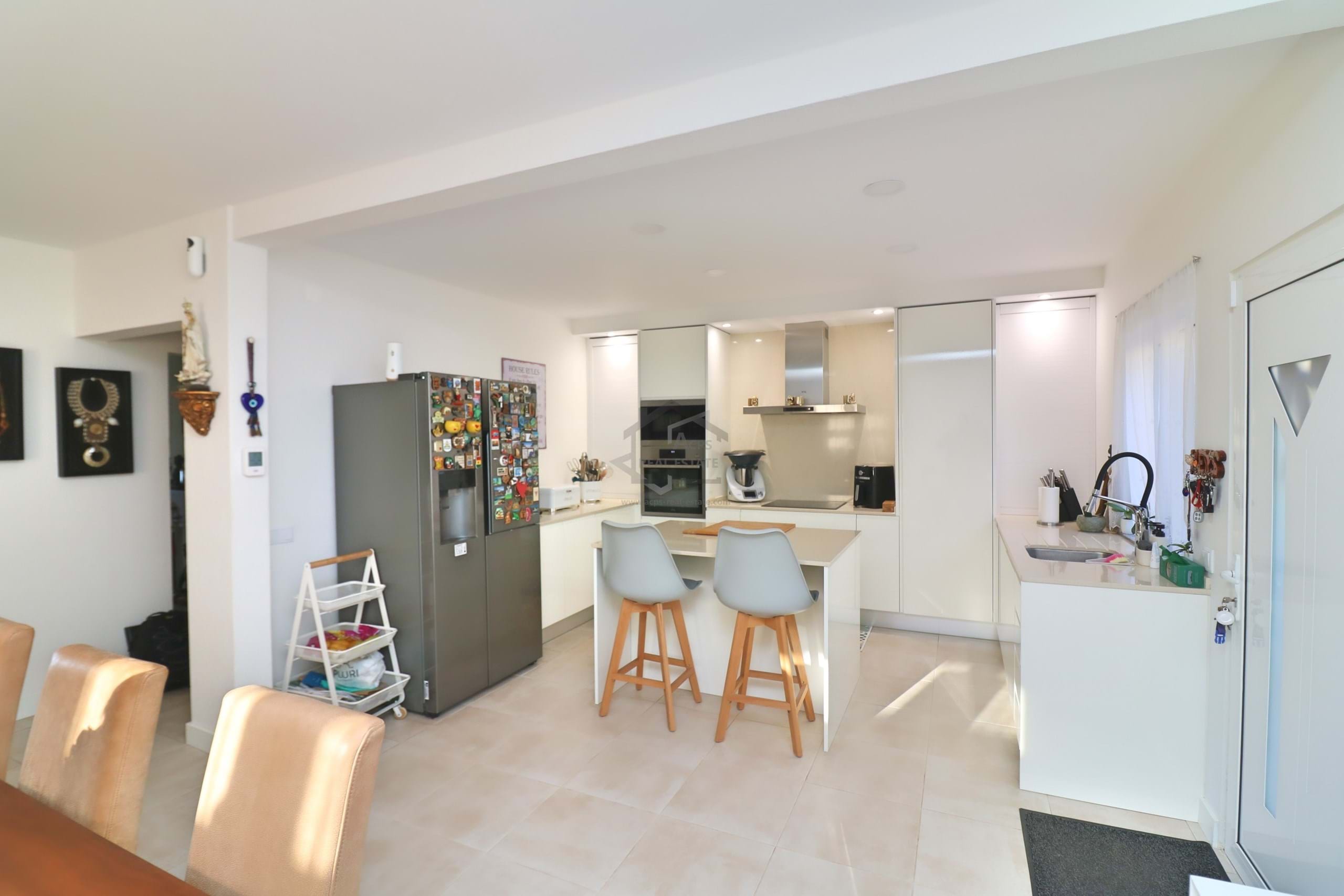 3 Bed, 2 Bath, HouseFor Sale, Faro, Faro, 8005-417