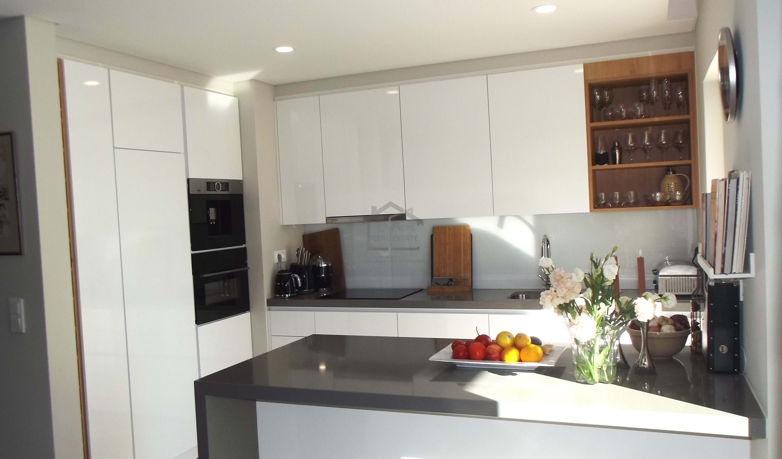 2 Bed, 2 Bath, ApartmentFor Sale, Tavira, Faro, 8800-737