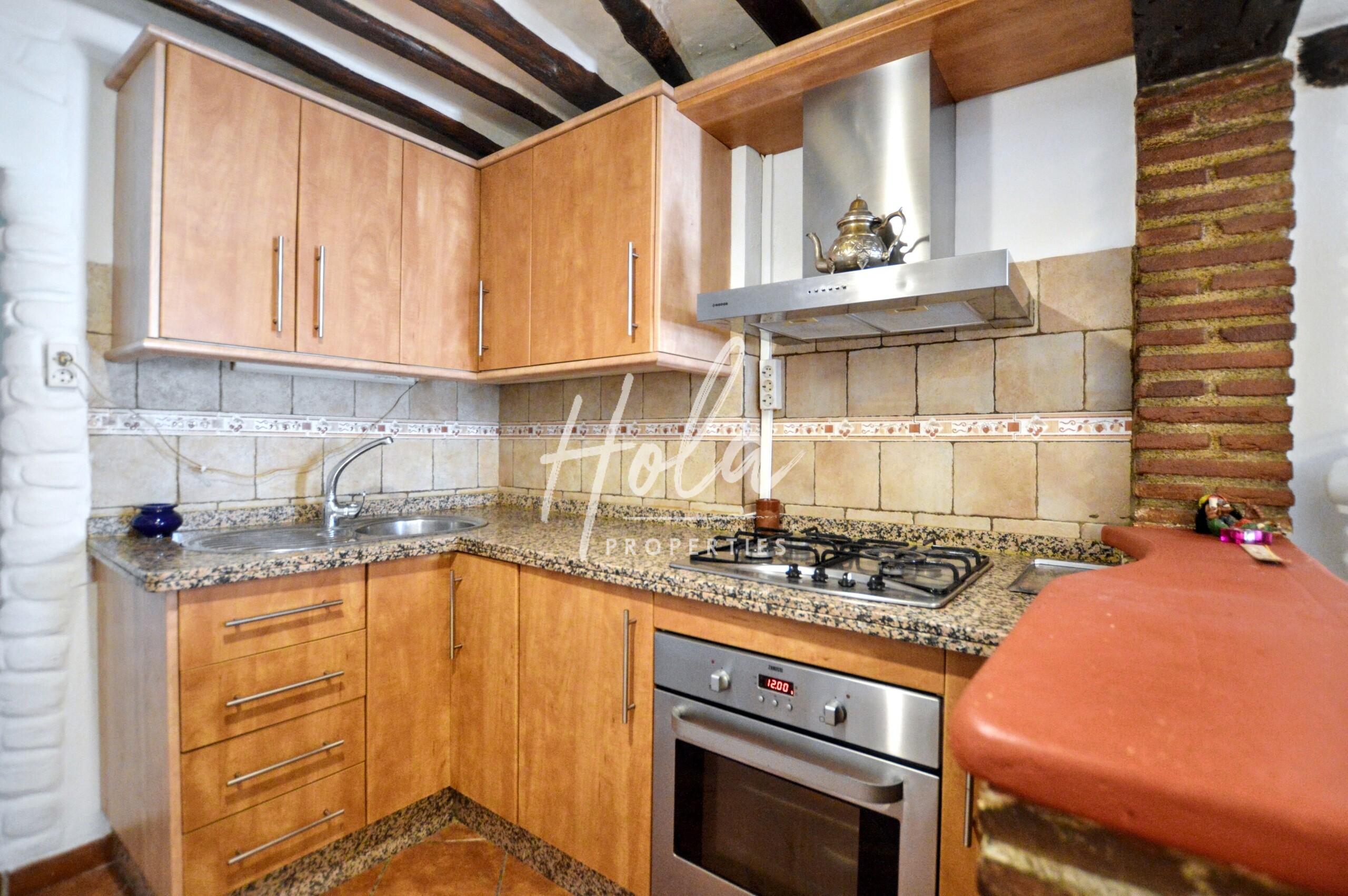 3 Bed, 1 Bath, HouseFor Sale, Orgiva, Orgiva