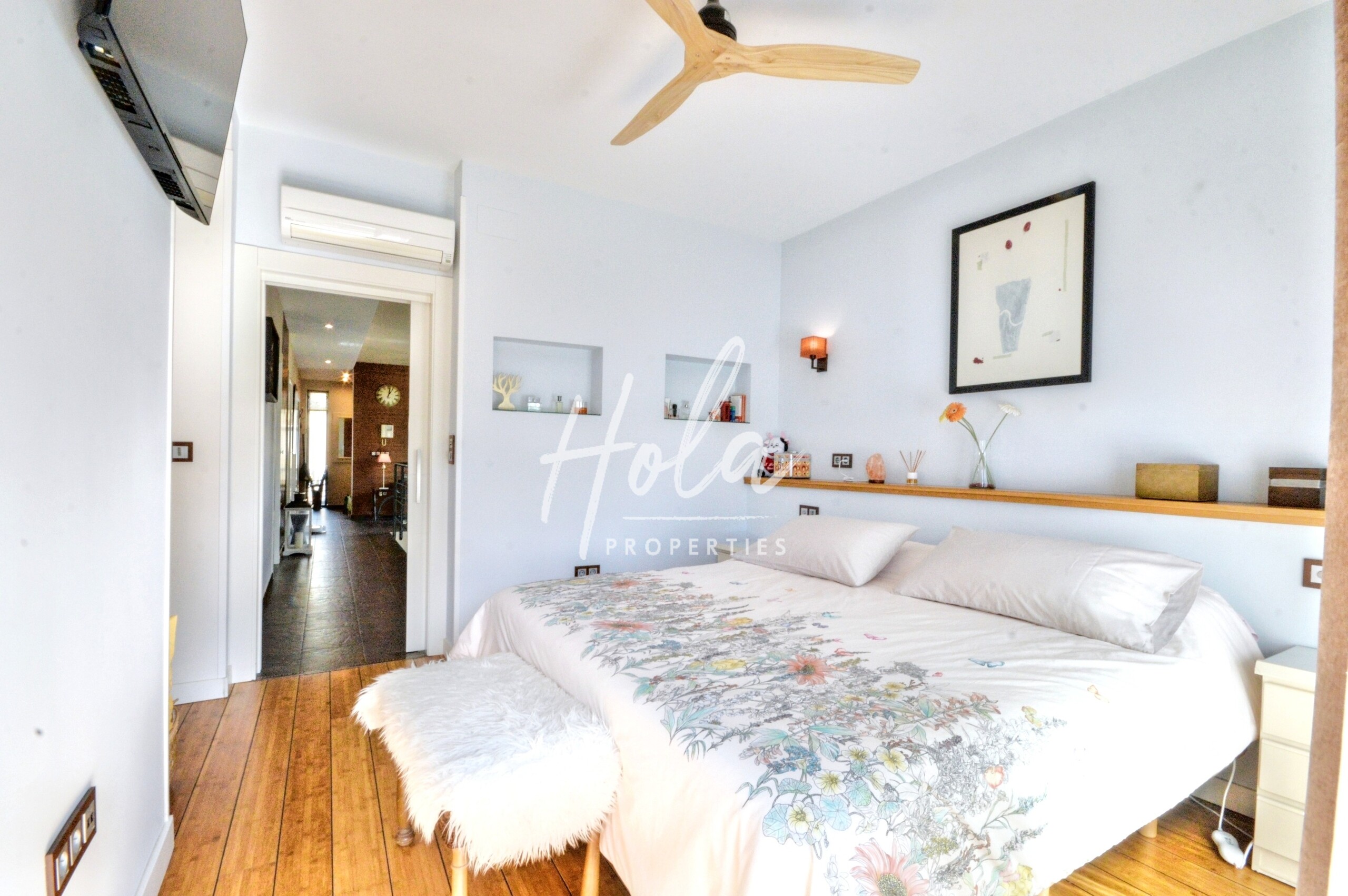 4 Bed, 3 Bath, HouseFor Sale, Granada, Granada