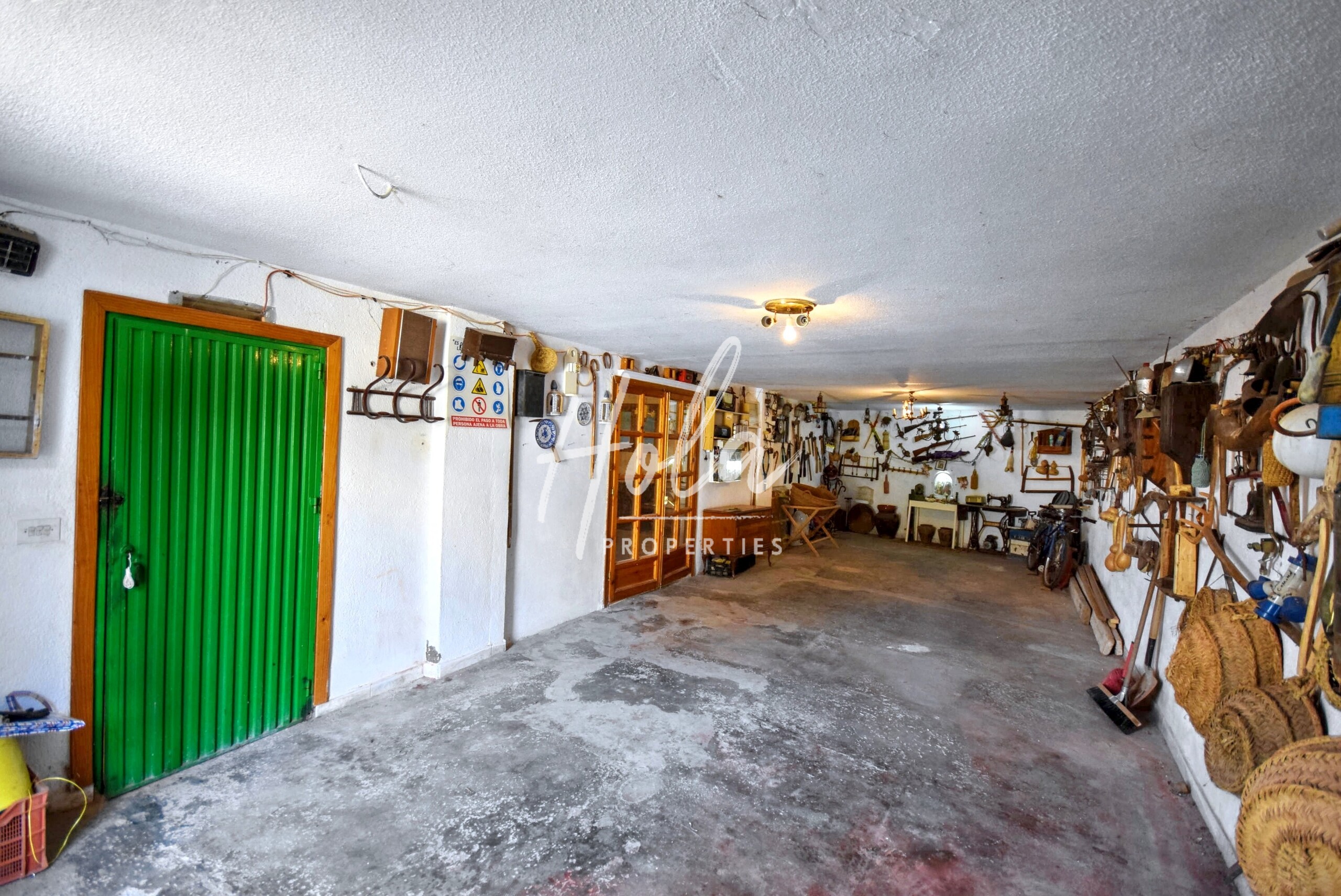 8 Bed, 2 Bath, HouseFor Sale, Nevada, Granada