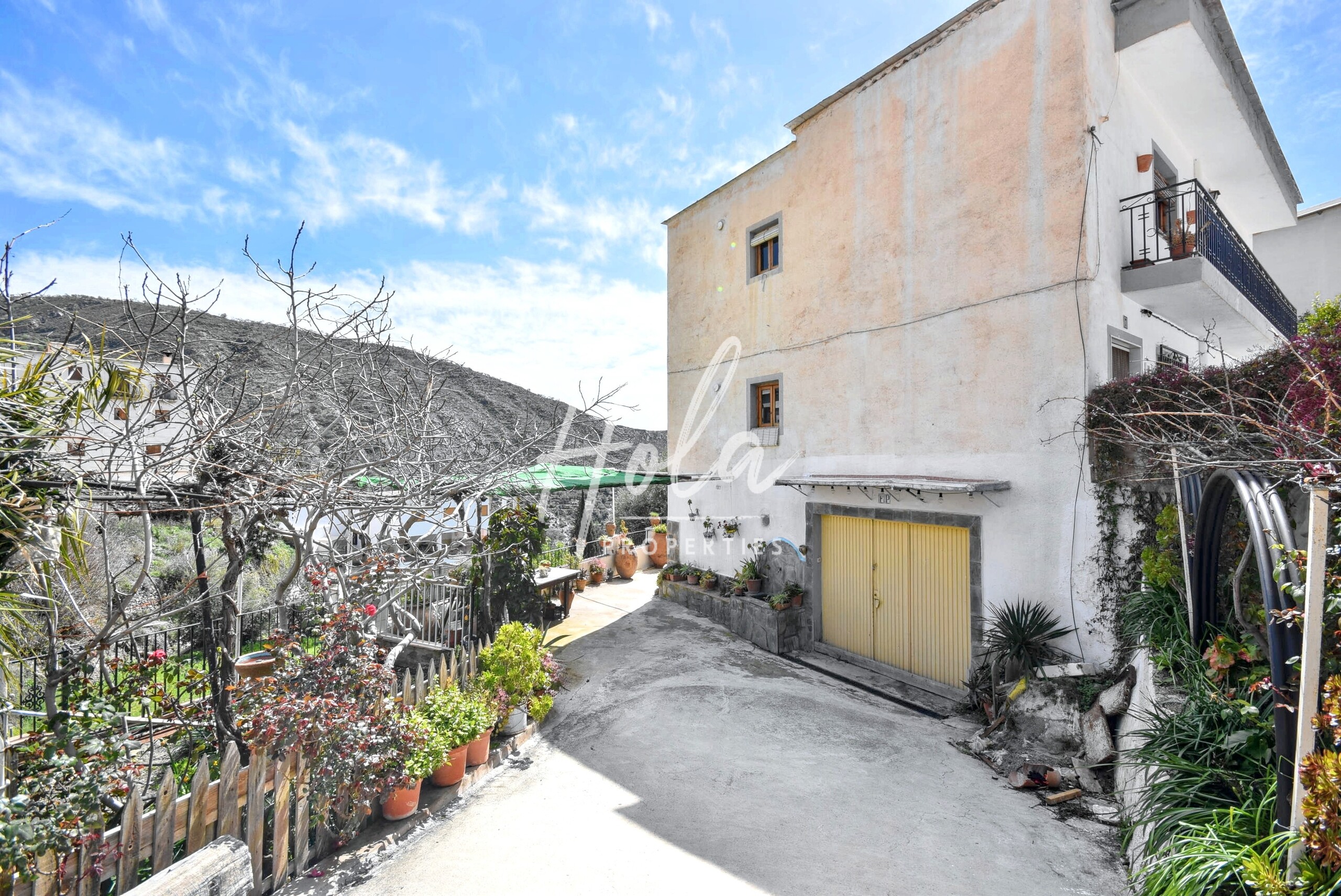 8 Bed, 2 Bath, HouseFor Sale, Nevada, Granada