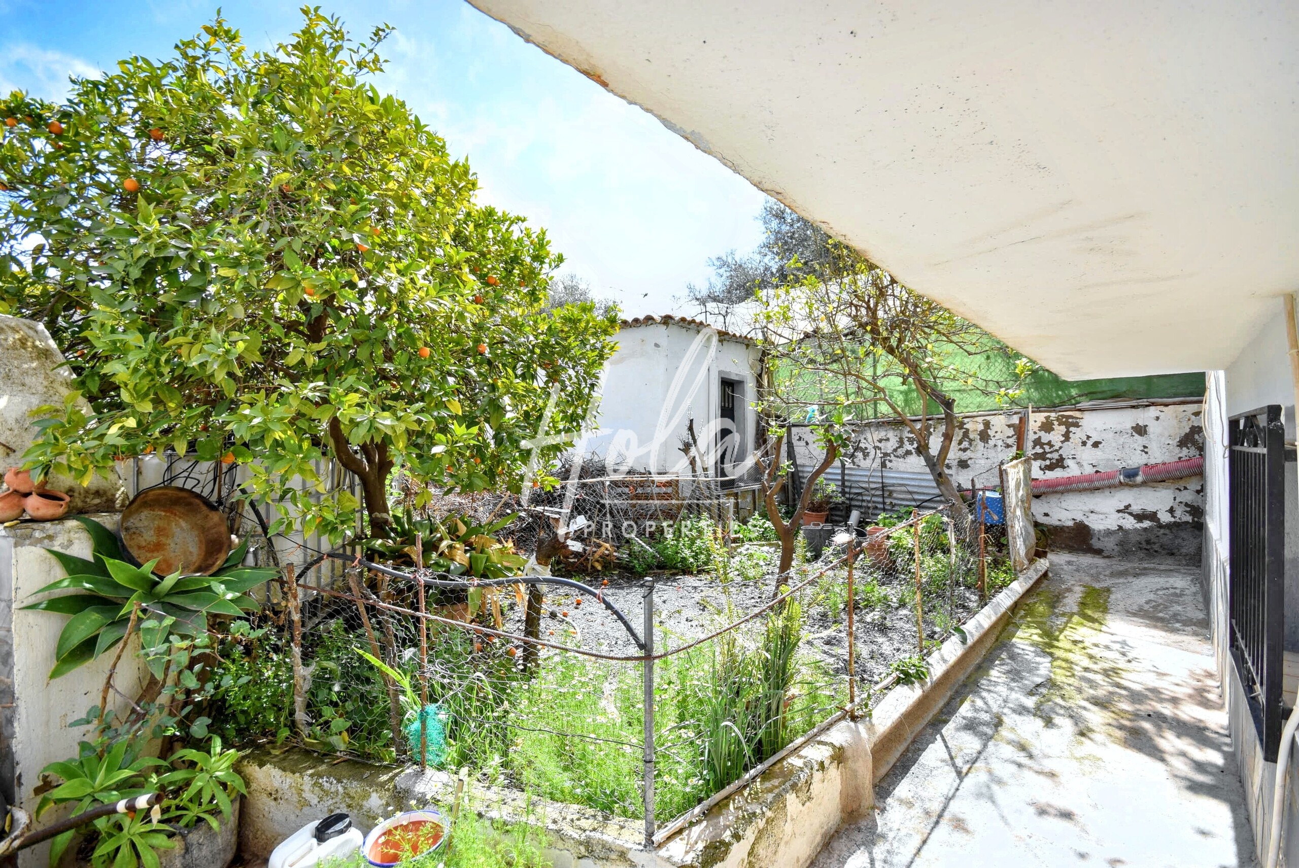 8 Bed, 2 Bath, HouseFor Sale, Nevada, Granada