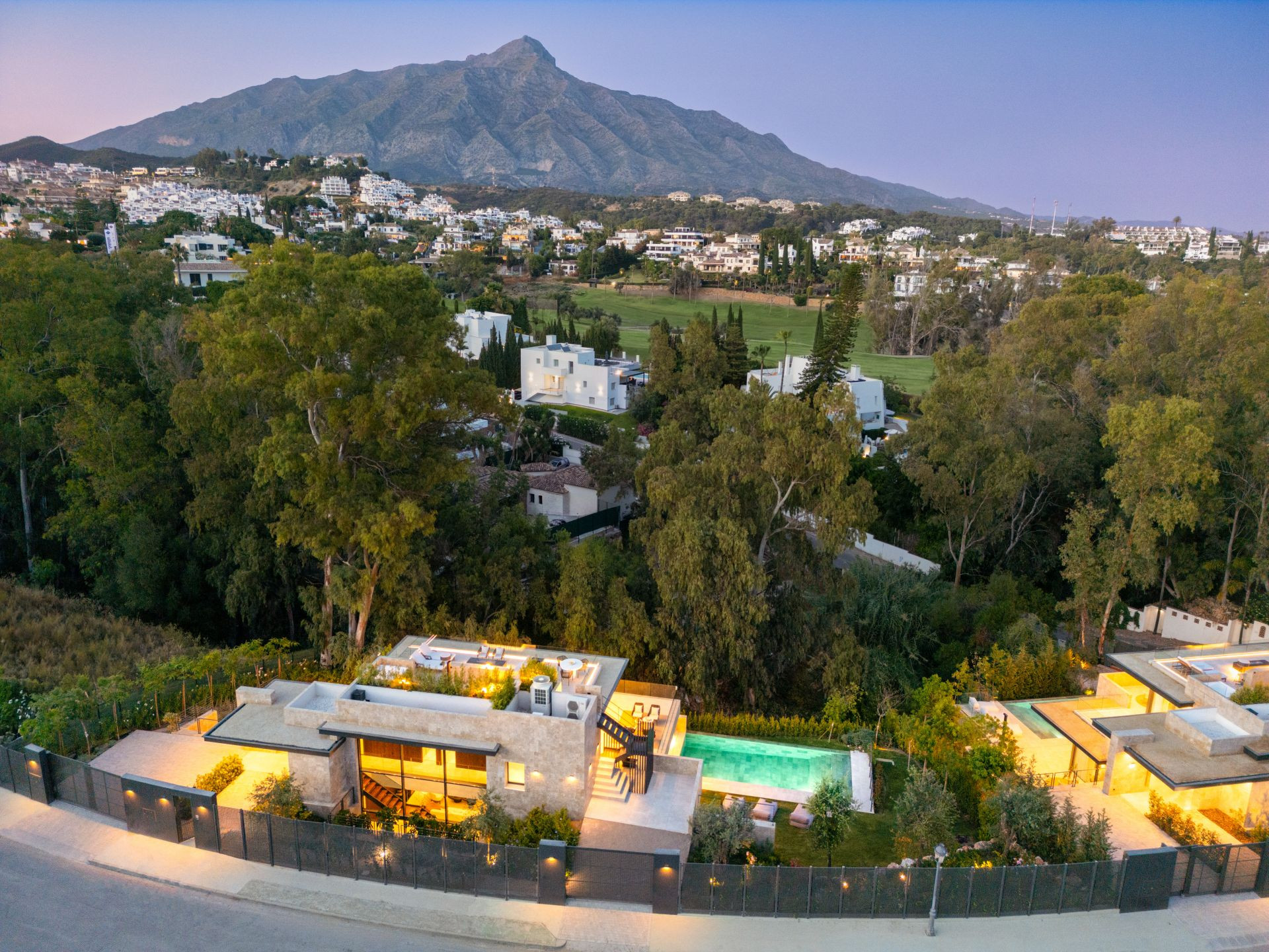 6 Bed, 6 Bath, HouseFor Sale, Marbella, Malaga