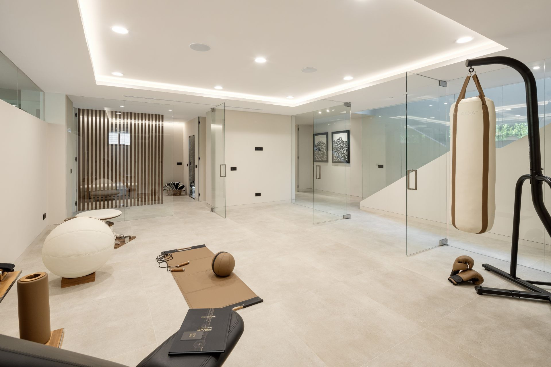 6 Bed, 6 Bath, HouseFor Sale, Marbella, Malaga