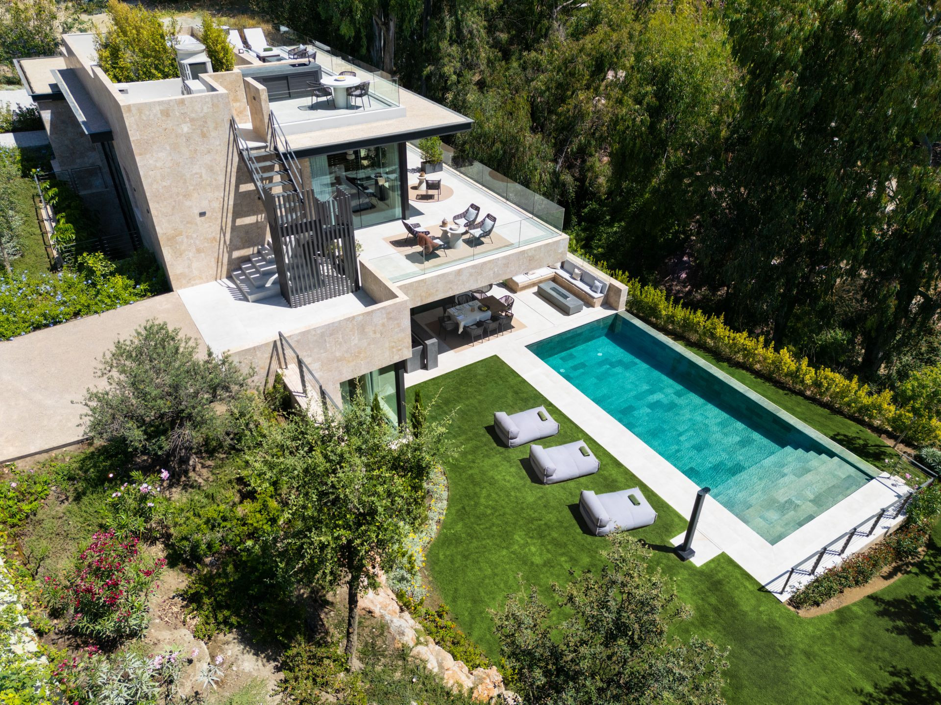 6 Bed, 6 Bath, HouseFor Sale, Marbella, Malaga