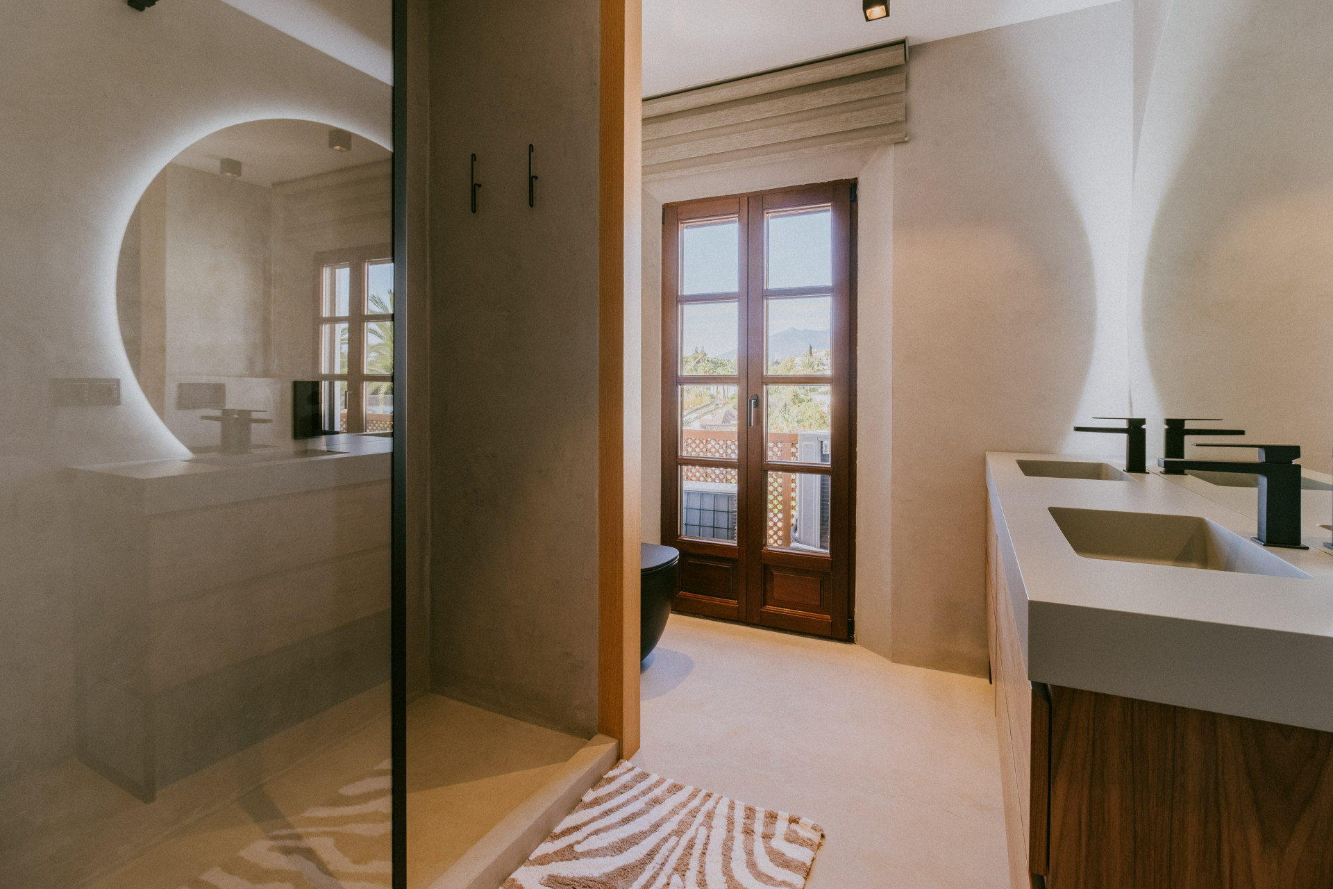 3 Bed, 3 Bath, HouseFor Sale, Marbella, Malaga